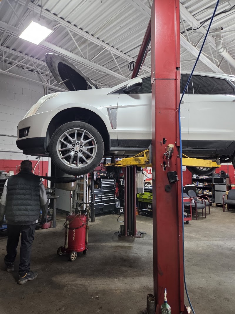 KING & STRACHAN AUTOMOTIVE in Toronto